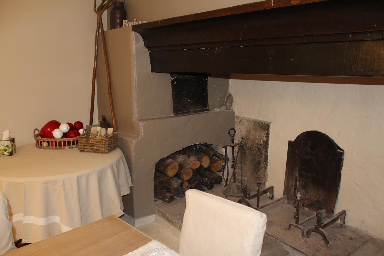 Auberge De Pachoquin Meounes-les-Montrieux Ngoại thất bức ảnh