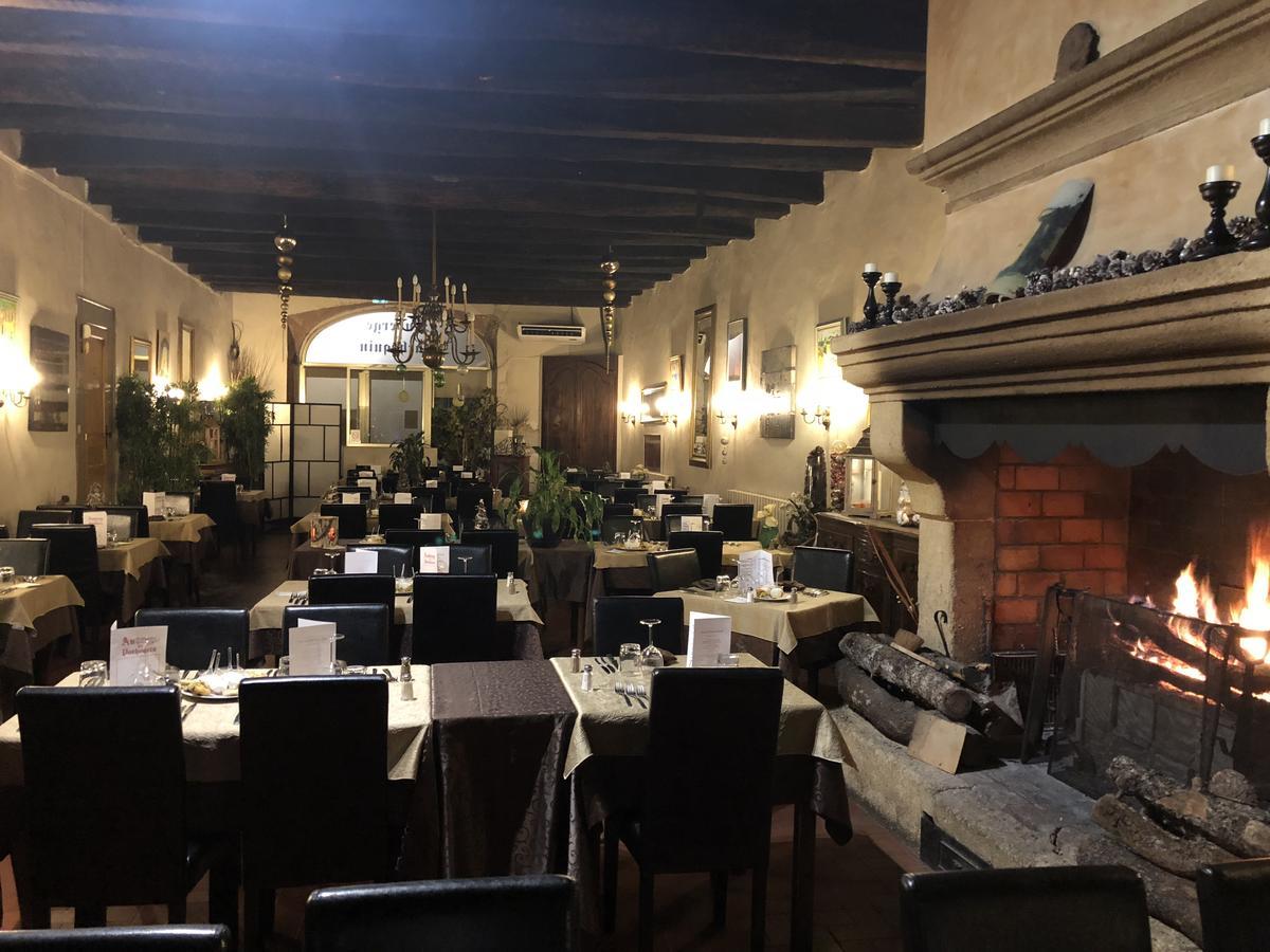 Auberge De Pachoquin Meounes-les-Montrieux Ngoại thất bức ảnh
