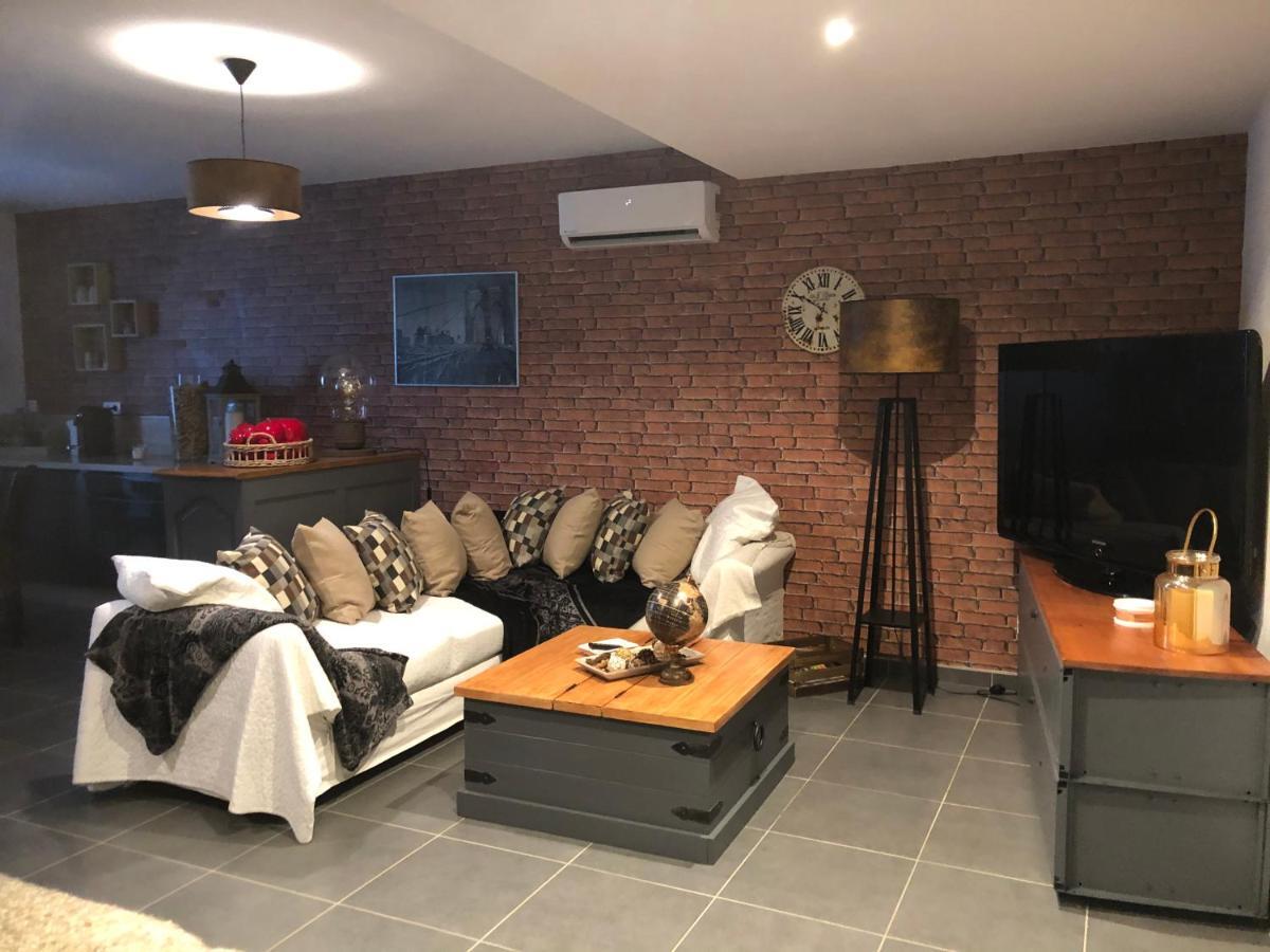 Auberge De Pachoquin Meounes-les-Montrieux Ngoại thất bức ảnh